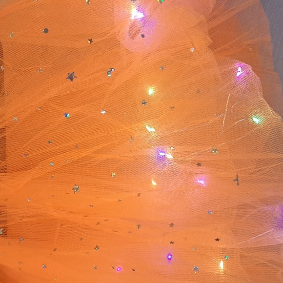 New LED Light-Up 3-Layered Tulle Festival Tutu Skirt in Orange - Picture 2 of 7